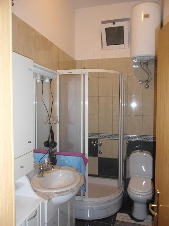 Apartment Petrovic Ulcinj Zimmer foto
